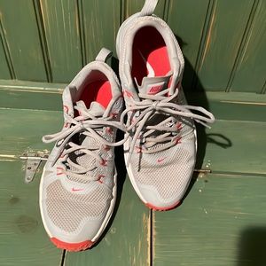 Size 10 Nike Lunarlon Flywire